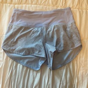 Lululemon Speed Up Shorts High Rise 2.5”